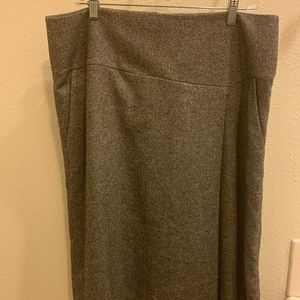 Talbots Ladies Gray Skirt Size 14 EUC